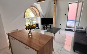 Dworskiego 74, Apartament 2